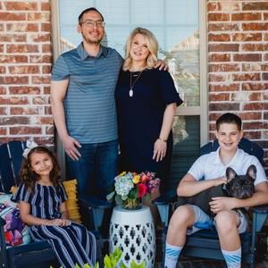 Meet your Posher, Alisha